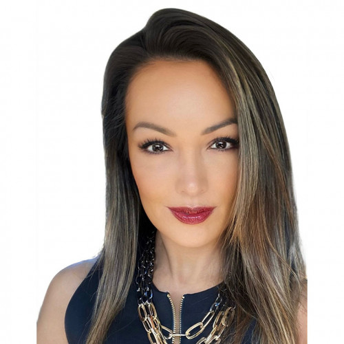 Pia Wolfe Pia Wolfe
